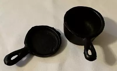 Vintage Miniature Dollhouse Cast Iron Skillet Pot Lot 2 Pc Taiwan • $10.99