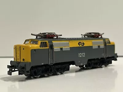 Marklin HO Electric Locomotive 3055. Dutch Railway. • $76