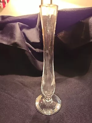  BUD VASE CLEAR VAL ST.Lambert please Read  • $9.99