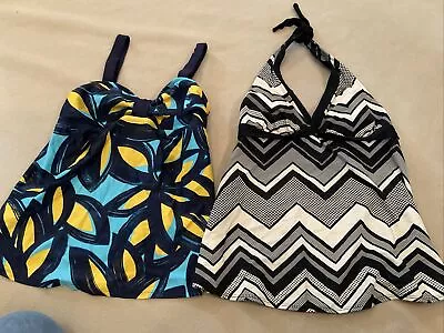 Liz Lange Maternity Tankini Swimsuit Top Xs Small Lot  • $8.83