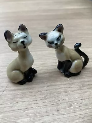 Wade Whimsies Lady And The Tramp Walt Disney Siamese Cats 1958. Damage On One • £7