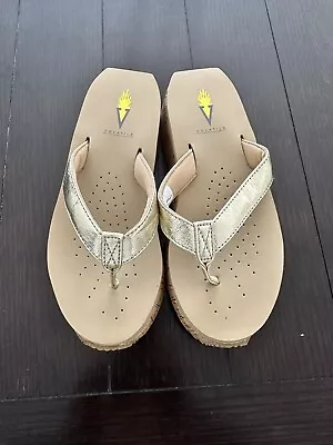 Volatile Flip Flop Sandal Gold Size 6 • $18
