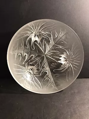 An Art Deco French Glass Bowl Signed ( Verlys ) Circa 1940 • $250