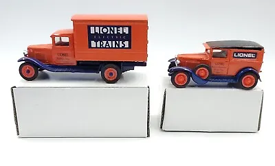 Eastwood Lionelville  2 Piece Truck Set Vg • $25.49