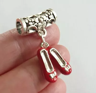 £6.65 • Buy Ruby Slippers Bracelet Charm Wizard Of Oz Fans Dorothy Shoes Fit Snake Bracelet 