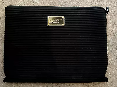 Marc By Marc Jacobs Quilted Ribbed Laptop Black Sleeve Standard Supply 10x14 Zip • $16.99