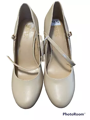 Kasper Tan High Heel Shoes Size 9.5 • $25