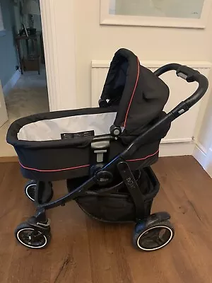  Graco Evo XT Travel System + Isofix Base • £50