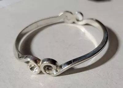 Brighton GENOA Silver Thick 2-Loop Station Bangle Bracelet EUC W/Jewelry Pouch • $25