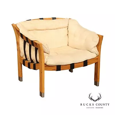 Founders Furniture Mid Century Modern Lounge Chair • $1195