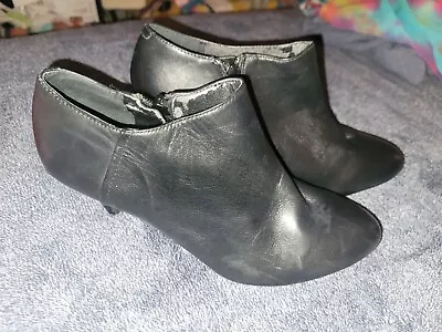 Antonio Melani Womens Size 9 Black Ankle Boots • $19.99