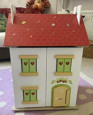 Le Toy Van Wooden Dolls House With Furniture And Dolls • £120