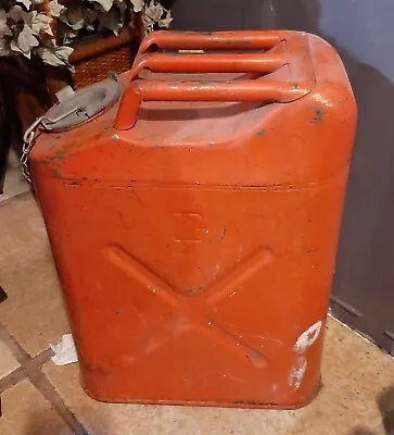 Vintage USMC 5 Gal Red Jerry Metal Gas Can DOT5L 20-5-84 Military Jeep Gas Can • $75