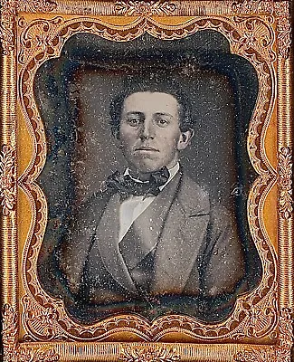 Handsome Young Gentleman Lighter Colored Jacket 1/9 Plate Daguerreotype S330 • $101.25