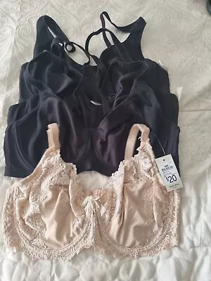 $25 • Buy Bnwts 4 Bras Size 18D
