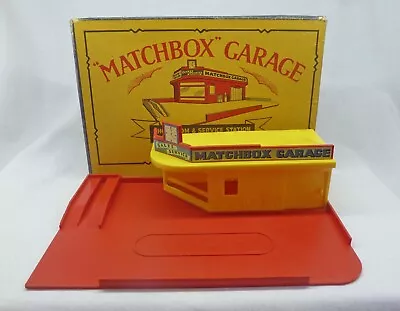 Matchbox Showroom & Service Station Early Issue • $28.60