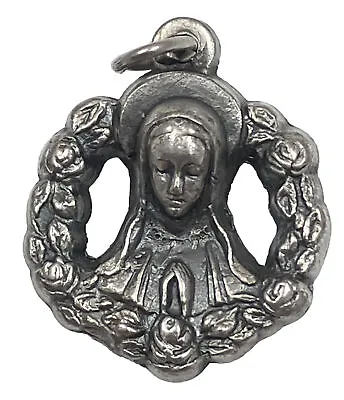 Vintage Catholic Our Lady With Ring Of Roses Silver Tone Religious Medal Italy • $9.99