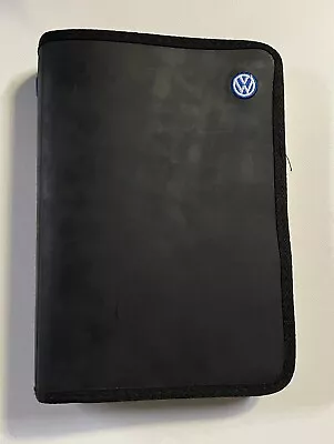 Volkswagen 1998 VW New Beetle Owners Manual And Binder French • $9.99