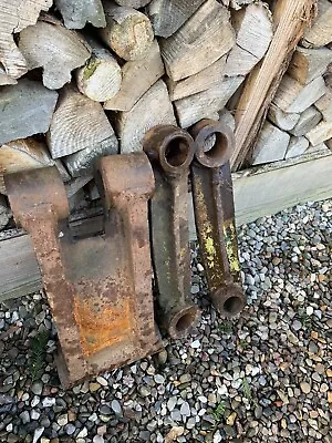 £200 • Buy Hymac 580C Bucket Push Link & Side Arm Set