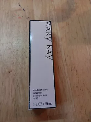 Mary Kay Foundation Primer Sunscreen Broad Spectrum SPF 15 NEW UNUSED • $17