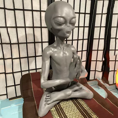 £12.83 • Buy Alien Figurine Desktop Meditation Statue Sculpture Collection Art Piece