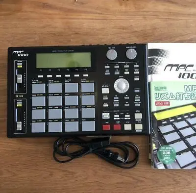 AKAI MPC 1000 BK Samplers & Sequencers FMJ Free Shipping Arrive Quickly • $682