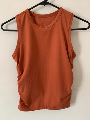 $15 • Buy Lululemon Cropped Top / Tank Size 6 / AU10 Orange
