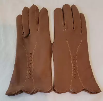 Vintage Brown Leather Gloves W/ Scalloped Edges Size XL • $6