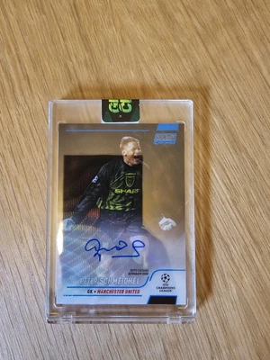 £100 • Buy Peter Schmeichel Blue Wave Auto /75 Topps Stadium Club Chrome 2021-22 Man United