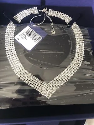 Swarovski Necklace FIT V Shape 5289715 15.75 - 17.75  Retired Retail $199 • $99