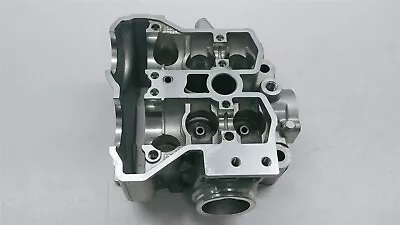 (A) 2016 Yamaha Wolverine 700 Engine Cylinder Head 2MB-E1102-00-00 See Condition • $399.99