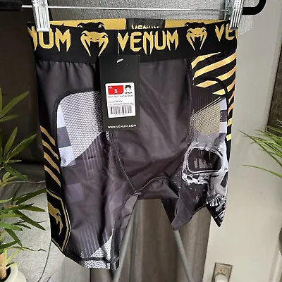 Venum Mens Skull Vale Tudo Shorts Small Black Gold MMA Compression Shorts NWT • $45