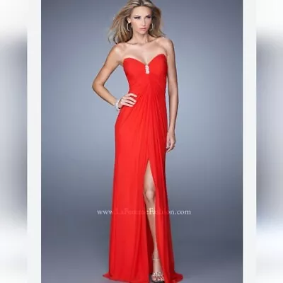 LA FEMME | Prom Gown Embellished Neckline And Back Red Sz 4 • $50
