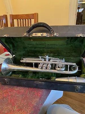 Conn Victor 81A Cornet W/mechanism • $91