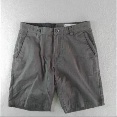 VOLCOM Men's Shorts Measures 33 Gray Chino Flat Front Slash Pockets Embroidered • $1