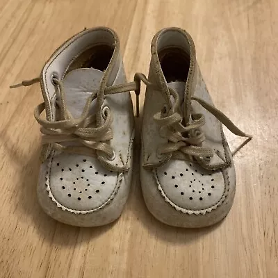 Vintage White Leather Baby Shoes • $6