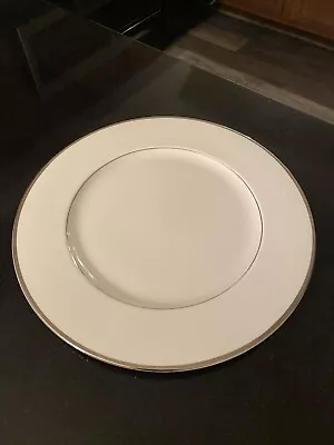 Lot Of 4 Mikasa Ultima + Cameo Platinum Dinner Plates Approx 10 3/4 Inch NM • $20