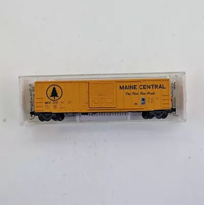 Micro-Trains 25020 N Scale 50' Rib Side Box Car Single Door - Maine Central • $34.80