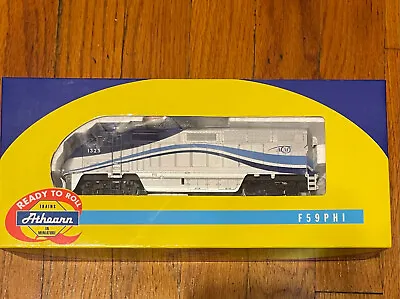 Athearn HO SCALE EMD F-59PHI Agence Métropolitaine De Transport (AMT) #1325 • $72.99