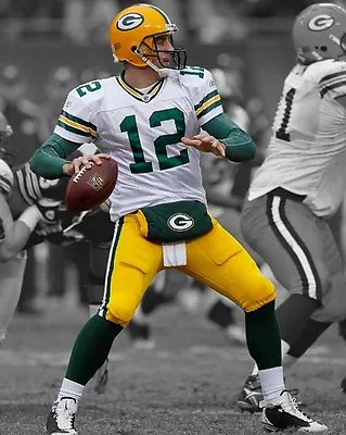 Green Bay Packers AARON RODGERS Glossy 8x10 Photo NFL Spotlight Print Poster • $5.49