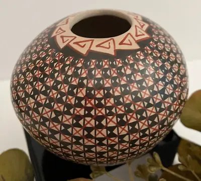 Mata Ortiz Pottery Elena Mora Handmade Hand Painted Seed Pot Fine Art Mexican • $70