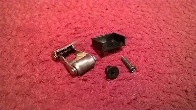 $7.95 • Buy Lionel 18254 Dash-9 Diesel Locomotive - Collector Roller & Mount Assy