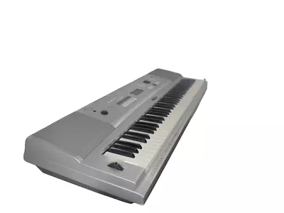 Keyboard Casio WK - 220 Electric Piano - Free Shipping • $219.99