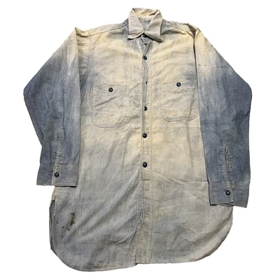 $180 • Buy Vintage 40s WW2 USN Navy Naval Blue Chambray Deck Shirt Men’s L Stamped Faded