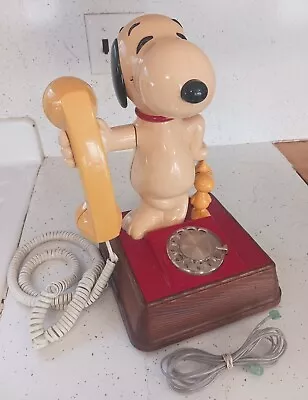 Vintage 1976 Rotary Dial Telephone Snoopy And Woodstock Peanuts Phone  • $68