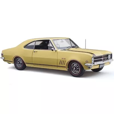 1:18 Classic Carlectables Holden HK Monaro GTS 327 Warwick Yellow • $295