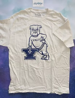 Yale University Bulldog Logo T Shirt Handsome Dan Mascot Spell Out Men’s Lg EUC • $11.04