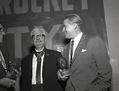 Wernher Von Braun Holds Award With Hermann Oberth - 8x10 Nasa Photo (ep-327) • $8.87