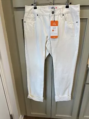 Cabi White Slim Boyfriend  Jeans Women’s Size 4 NWT #6072 • $18