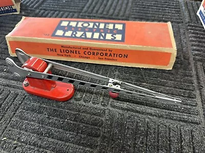 Lionel 152 Automatic Crossing Gate Red 1940-42 O Scale • $46.99